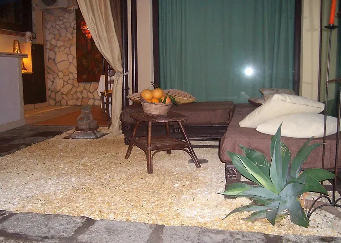 Casavilladusoleill Sole -luna * Acireale